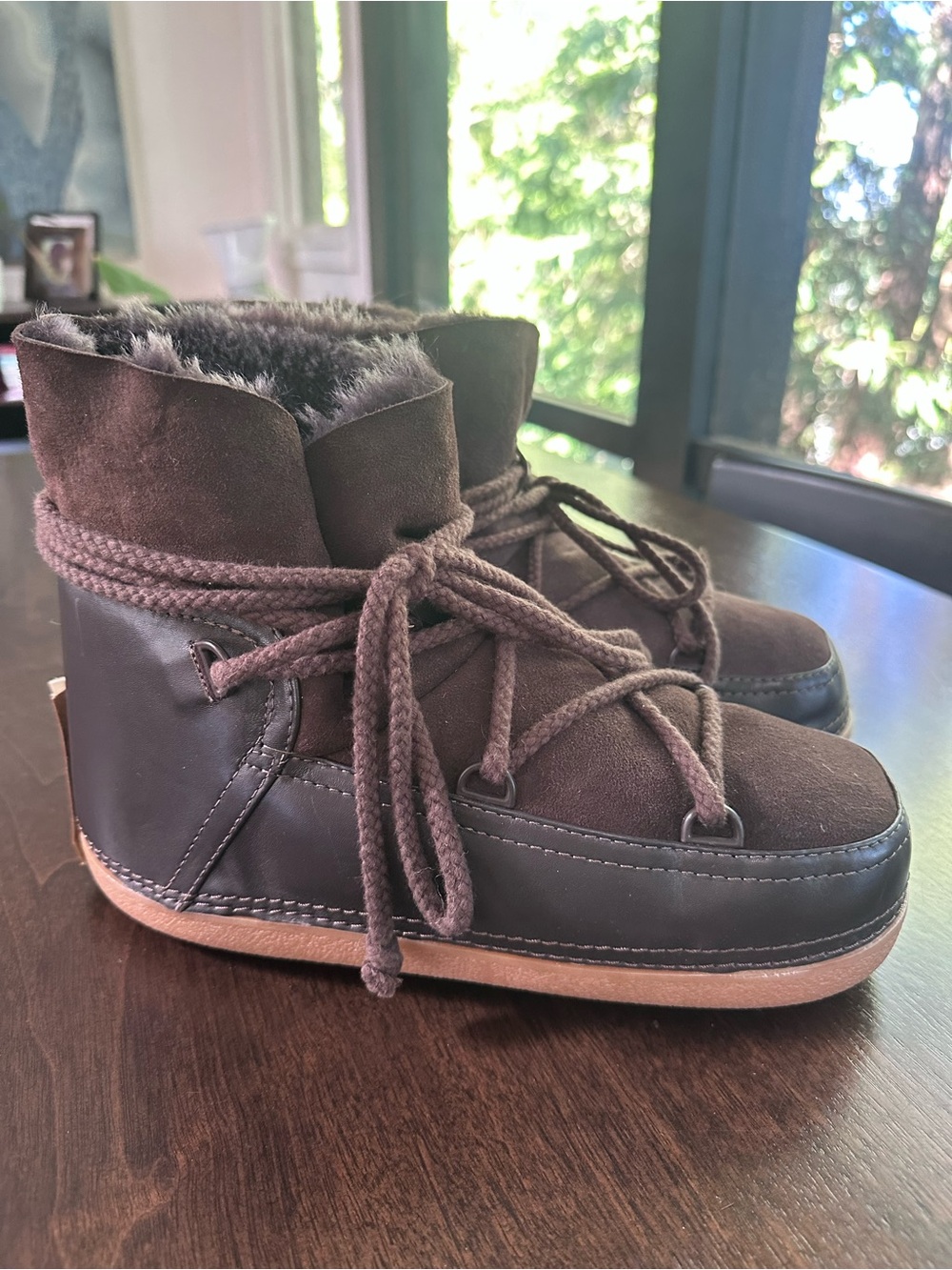 Inuikii IKKII Brown Classic Shearling Lined Winter Suede and Leather Boots 9